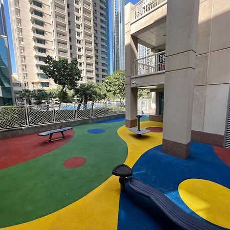 Prestige Living 2Br With Full Burj Khalifa And Fountain View By Auberge Дубай Екстериор снимка
