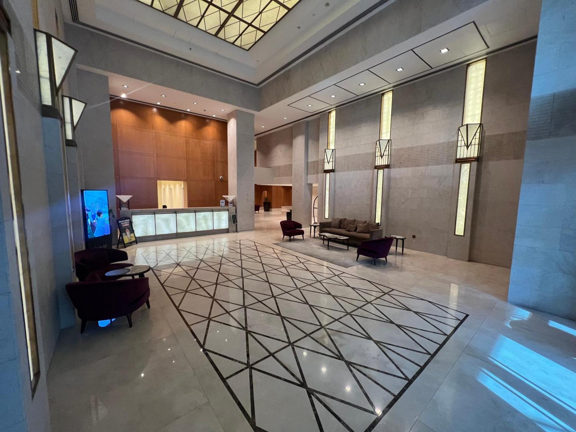Prestige Living 2Br With Full Burj Khalifa And Fountain View By Auberge Дубай Екстериор снимка