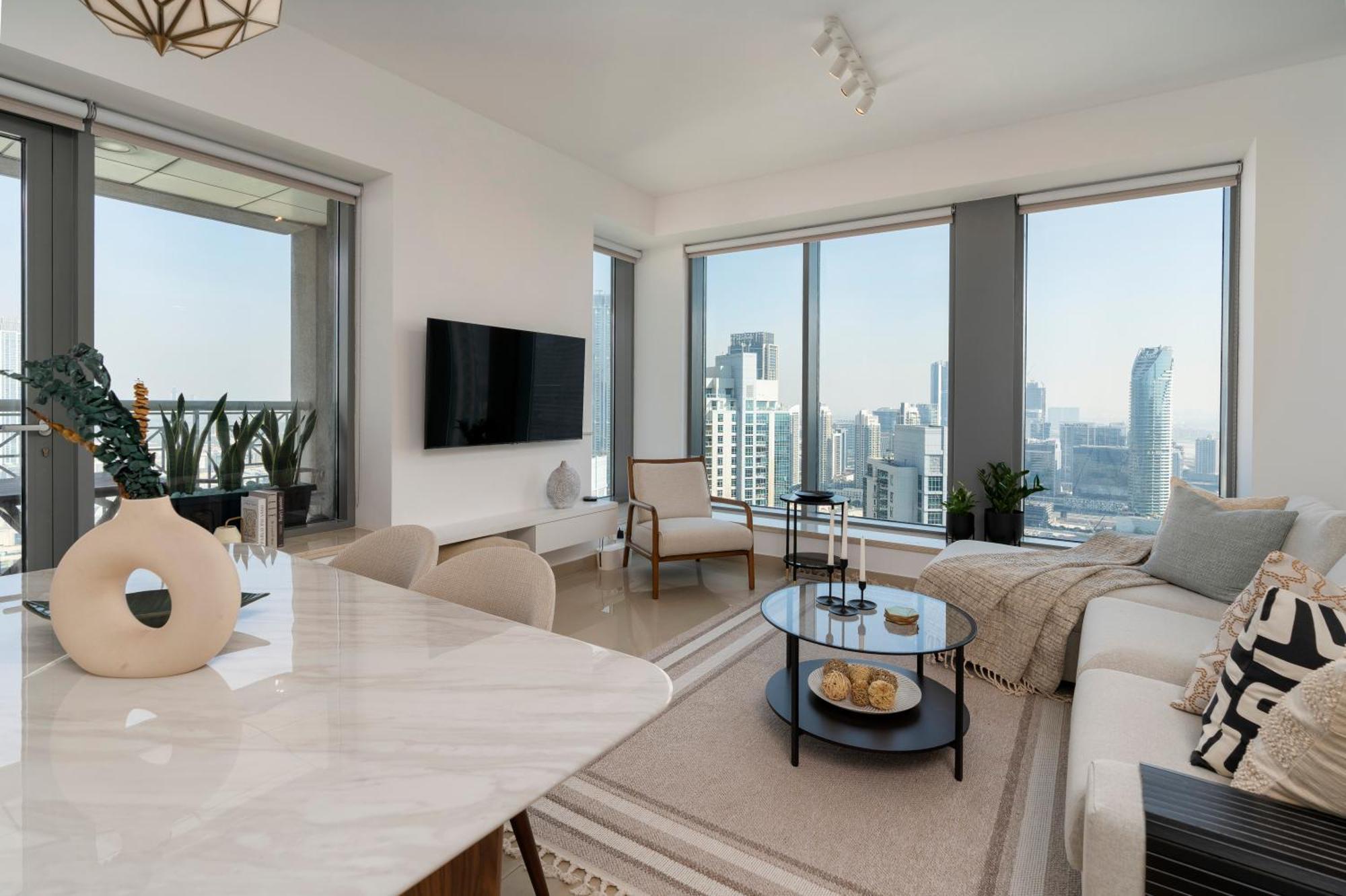 Prestige Living 2Br With Full Burj Khalifa And Fountain View By Auberge Дубай Екстериор снимка